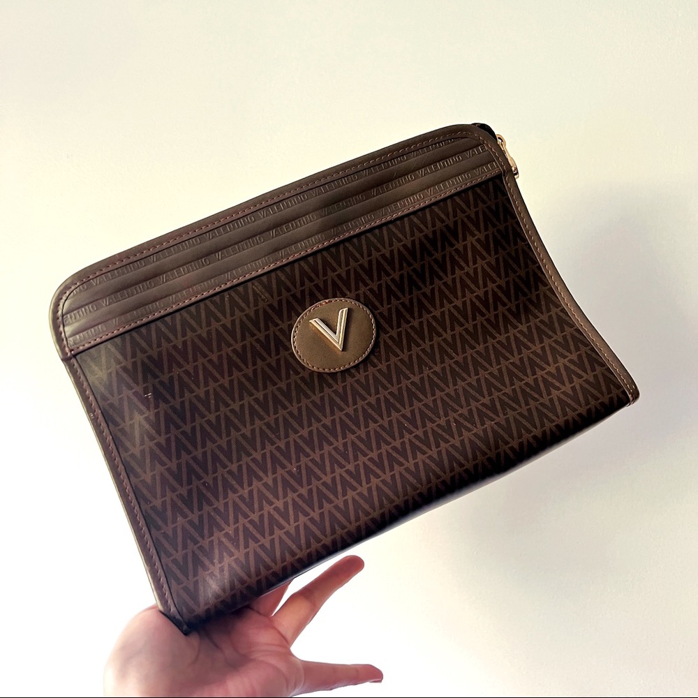 Valentino Clutch